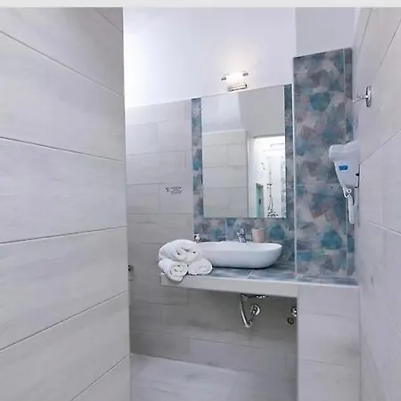 Lena 3 Appart hôtel 3*