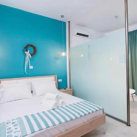 Lena 3 アパートホテル ポトス