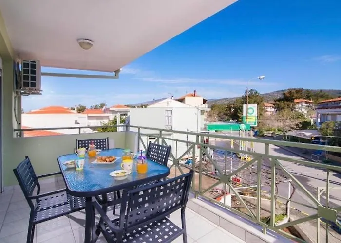 Apart Otel Lena 3 3*