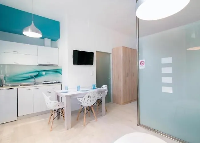 Lena 3 Apart Otel 3*